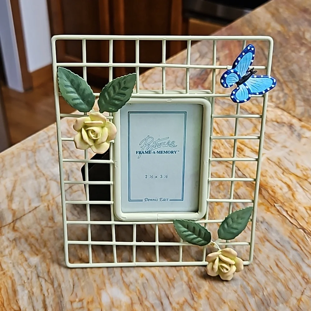 DENNIS EAST Metal Decorative Picture Frame. 2.5